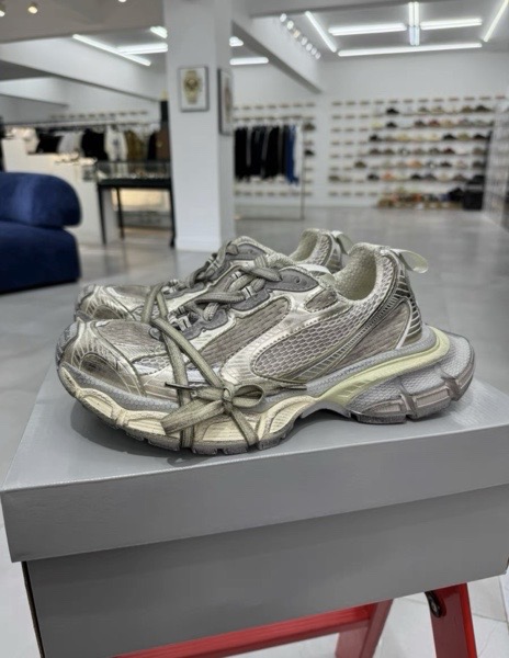 Balenciaga Shoes 3XL-150